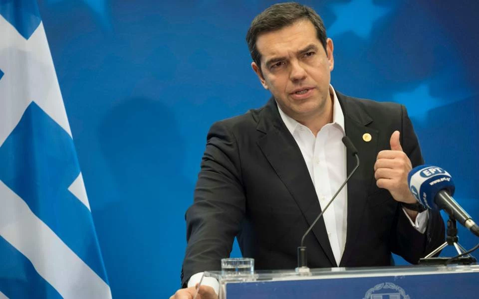 Ο Τσίπρας τρέμει την εθνική οργή: «Aκραίοι όσοι πολίτες διαμαρτύρονται για το Σκοπιανό» – «Τα Σκόπια έχουν το δικαίωμα του αυτοπροσδιορισμού!»